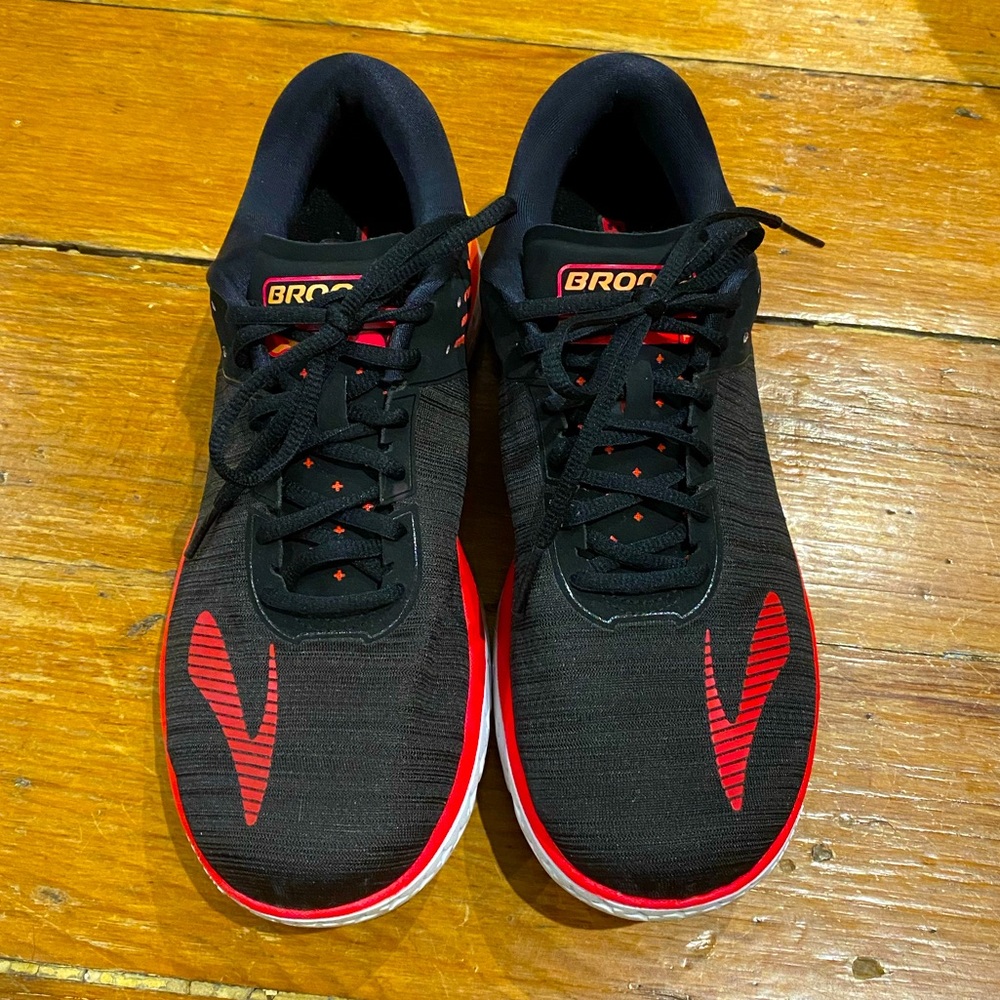 Brooks Pureflow 6, size 11